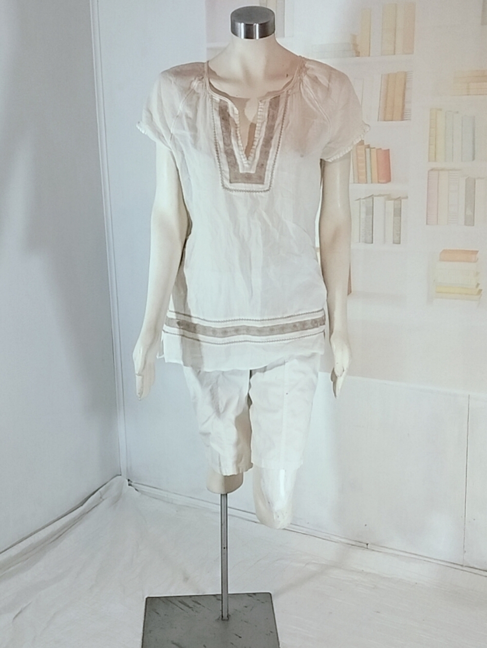 Chico's White Cotton Blend Garment